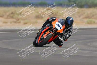 media/Sep-11-2022-SoCal Trackdays (Sun) [[81b7e951af]]/Turn 16 (945am)/